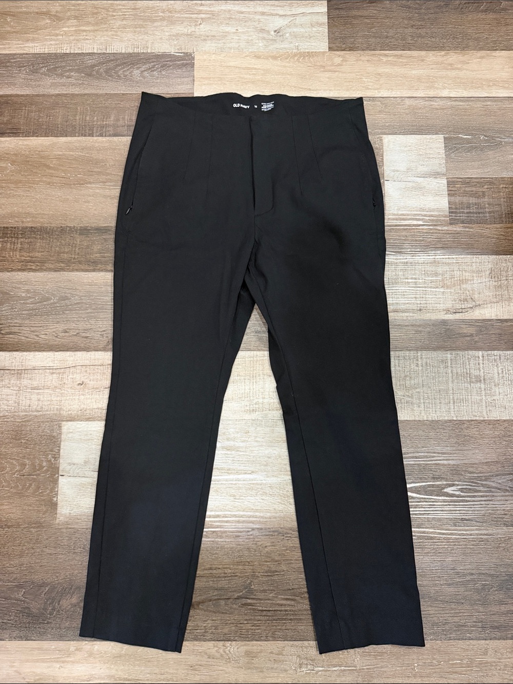 Old Navy Women’s Black Slim Dress Pants